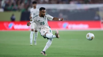 آل الشيخ يهاجم نجم الأهلي: مجرشي سبب الخسائر وسعود عبدالحميد أفضل بمراحل